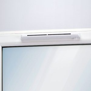 Клапан Aereco EMM2 на окно с ветрозащитным козырьком и установкой, цвет белый