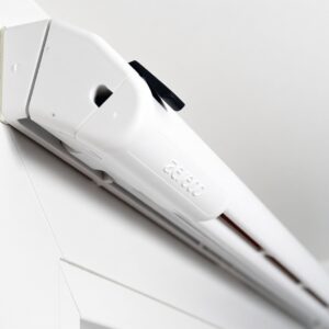Клапан Aereco EMM на окно со стандартным козырьком и установкой, цвет белый
