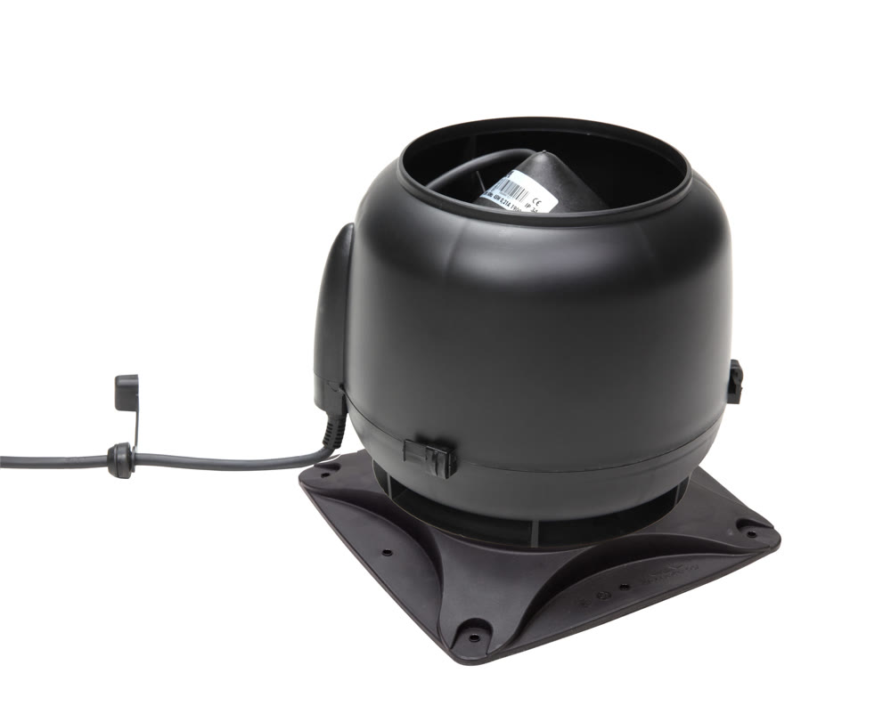 VILPE ECo110S — крышный вентилятор со старым типом колпака, чёрный